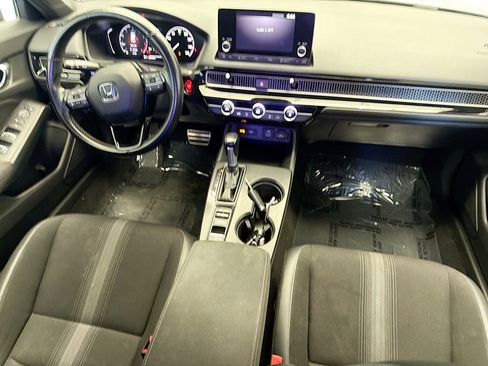 Used 2022 Honda Civic Sport image 12