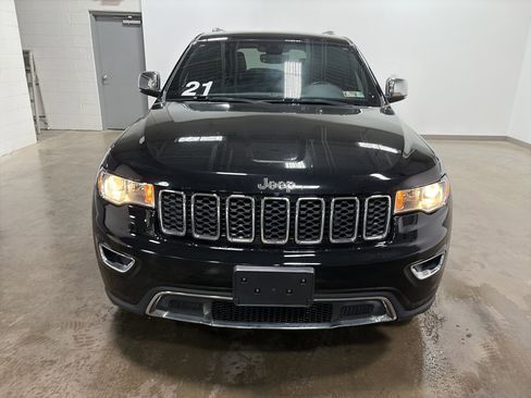 Used 2021 Jeep Grand Cherokee Limited AWD/4WD image 39