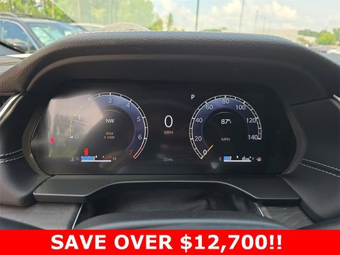 New 2025 Jeep Grand Cherokee L Limited w/ Luxury Tech Group II image 20