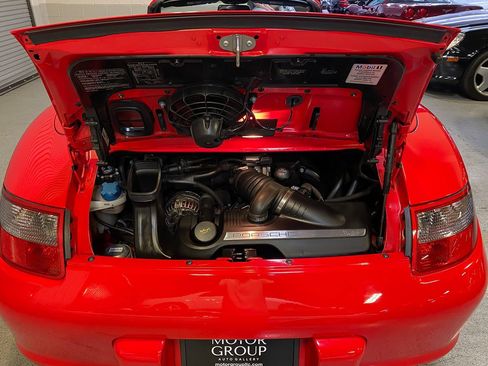 Used 2006 Porsche 911 Carrera RWD image 35