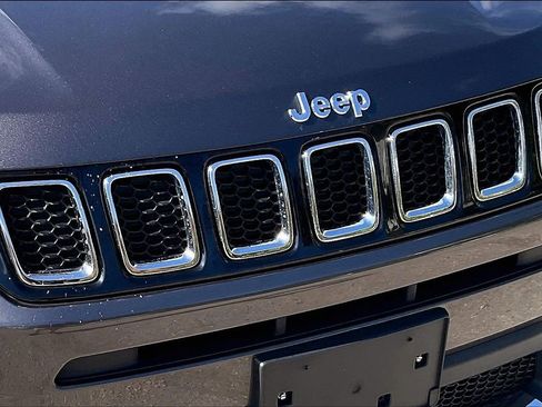 Used 2021 Jeep Compass Limited w/ Sun and Sound Group image 35
