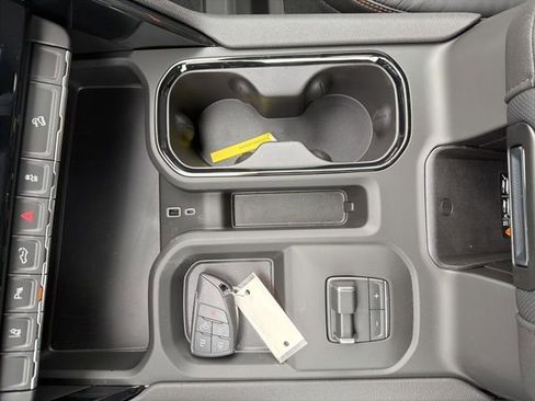 New 2026 GMC Sierra 2500 AT4 w/ AT4 Premium Plus Package image 29