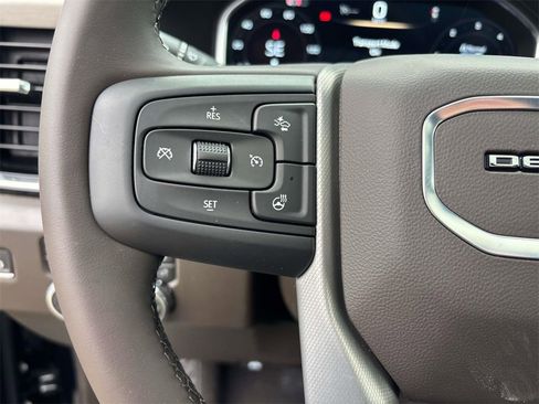 New 2026 GMC Sierra 3500 Denali w/ Denali Reserve Package image 11