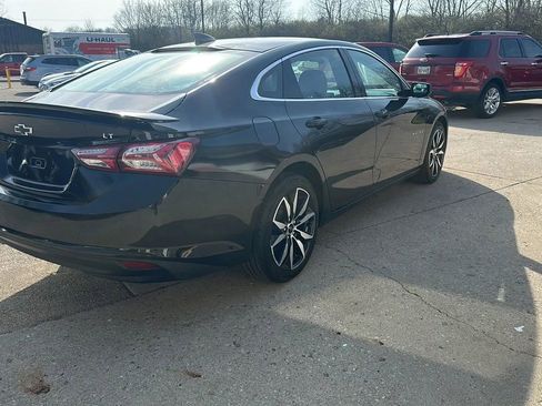 Used 2022 Chevrolet Malibu LT image 5