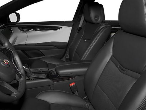 Used 2013 Cadillac XTS Luxury w/ Driver Awareness Package FWD image 9
