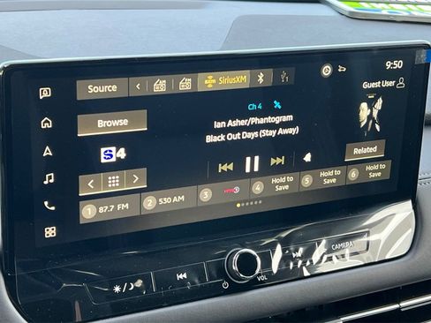 New 2025 Mitsubishi Outlander ES image 19