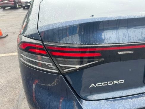 Used 2024 Honda Accord EX image 9