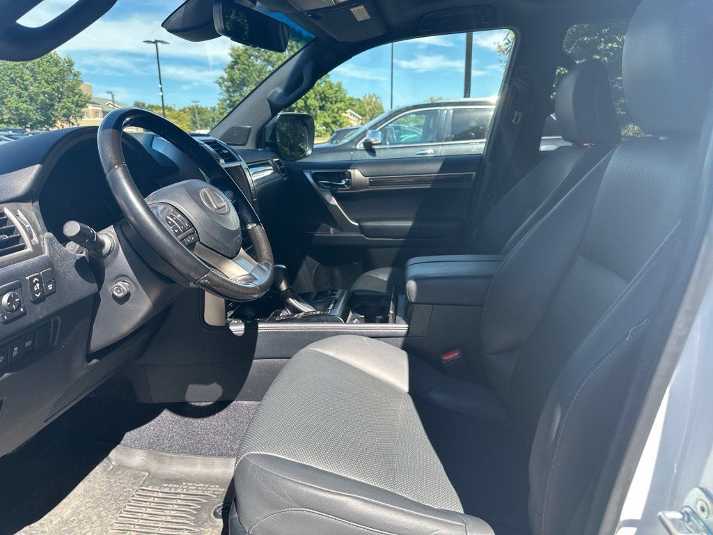 Used 2020 Lexus GX 460 Premium AWD/4WD image 4