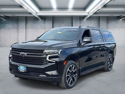 Used 2021 Chevrolet Suburban RST