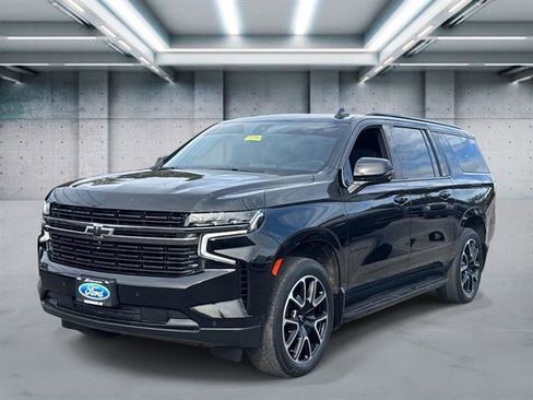 Used 2021 Chevrolet Suburban RST w/ Luxury Package image 1