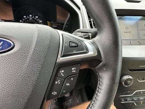 Used 2016 Ford Edge SEL w/ Equipment Group 201A AWD/4WD image 31
