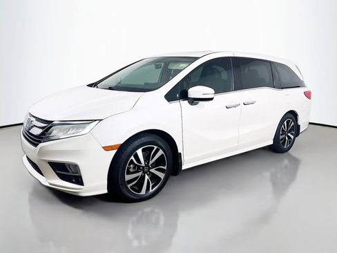 Used 2018 Honda Odyssey Elite image 3