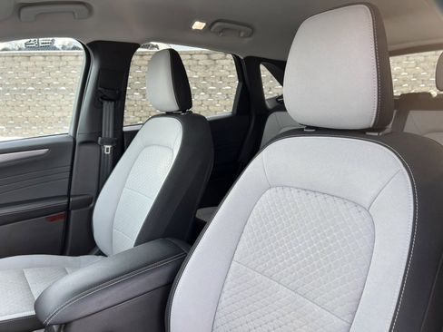 Certified 2023 Ford Escape Active image 29