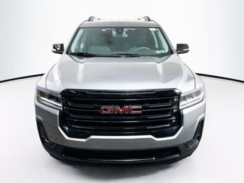Used 2023 GMC Acadia SLE w/ Driver Convenience Package AWD/4WD image 2