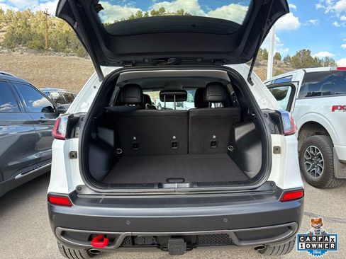Used 2021 Jeep Cherokee Trailhawk w/ Premium Leather Package image 7