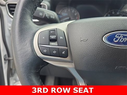 Used 2023 Ford Explorer XLT w/ Equipment Group 202A image 18