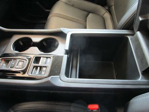 Used 2025 Honda Pilot EX-L image 38