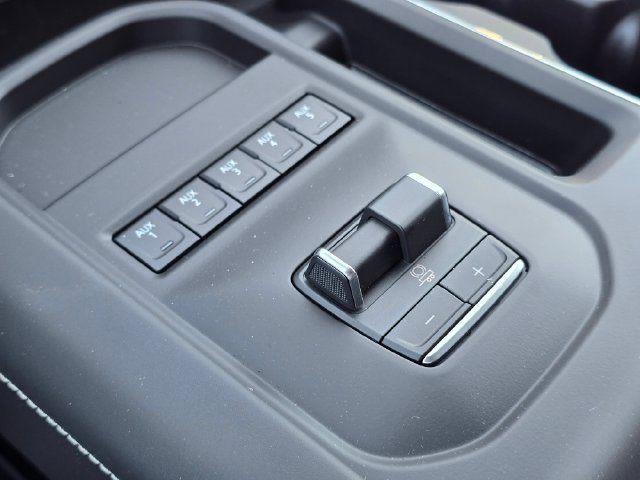 New 2026 GMC Sierra 3500 Denali Ultimate AWD/4WD image 30