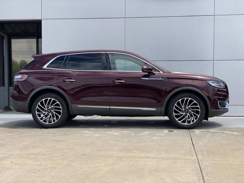 Used 2019 Lincoln Nautilus Reserve AWD/4WD image 3