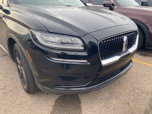 Used 2023 Lincoln Nautilus Reserve w/ Monochromatic Package AWD/4WD image 3