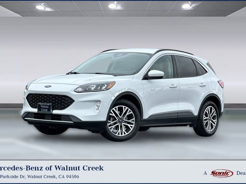 Used 2020 Ford Escape SEL image 1