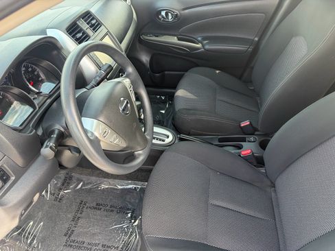 Used 2019 Nissan Versa SV FWD image 12