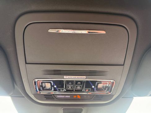 Used 2025 Lincoln Aviator Reserve w/ Equipment Group 201A AWD/4WD image 20
