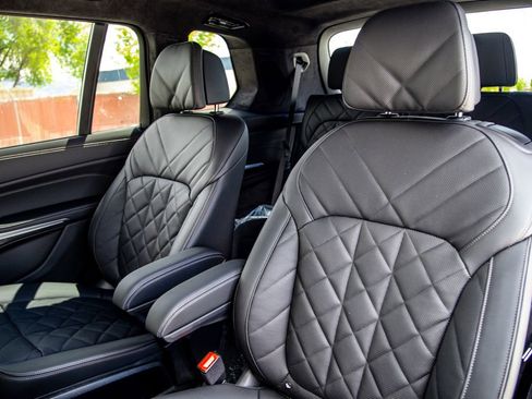 New 2026 BMW X7 xDrive40i w/ M Sport Package image 24