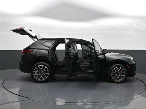 Certified 2023 Chevrolet Blazer RS w/ Driver Confidence II Package AWD/4WD image 39