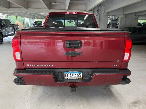 Used 2017 Chevrolet Silverado 1500 LTZ Z71 AWD/4WD image 5