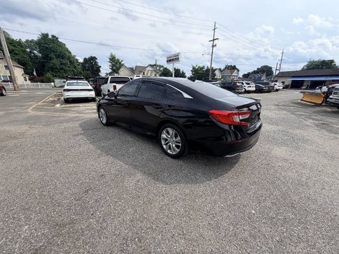 Used 2018 Honda Accord LX image 31