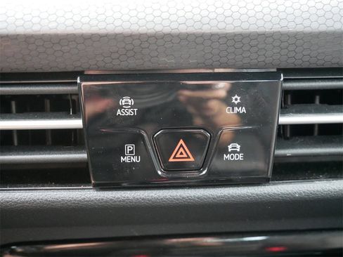 Used 2023 Volkswagen GTI 40th Anniversary Edition image 23