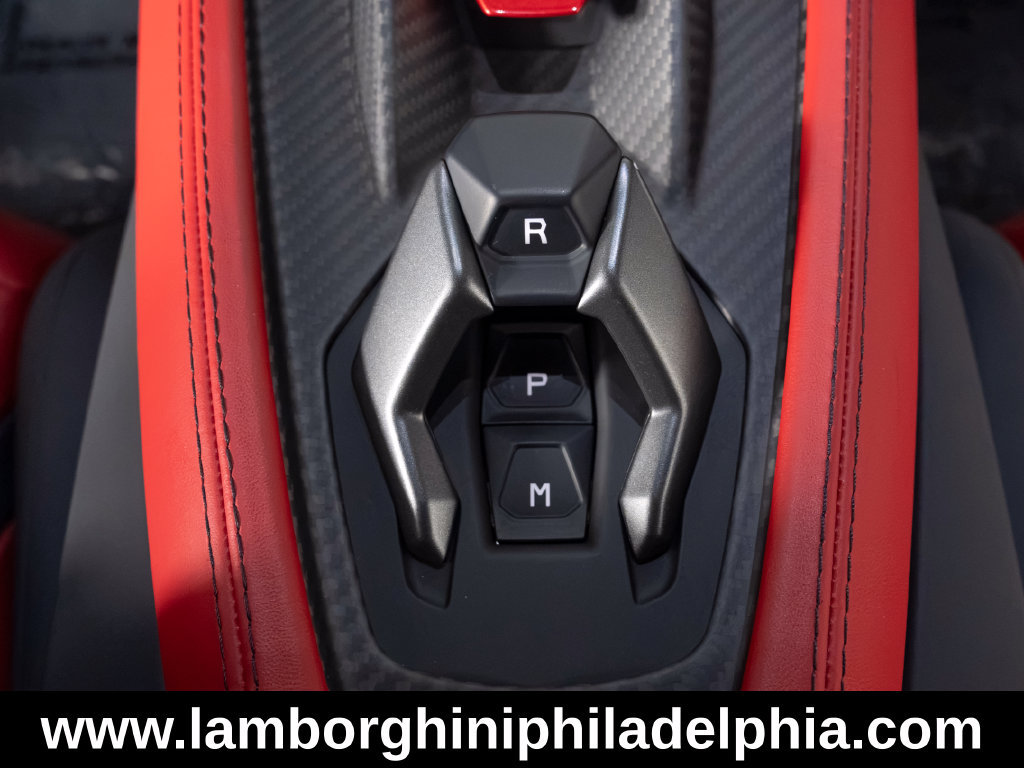 Used 2024 Lamborghini Revuelto AWD/4WD image 27