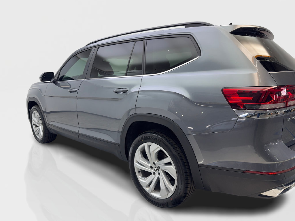Used 2023 Volkswagen Atlas SE w/ Panoramic Sunroof Package FWD image 16