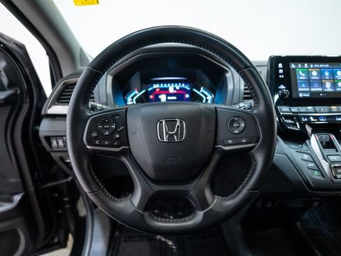 Used 2023 Honda Odyssey EX-L image 17