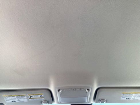 Used 2024 Nissan Murano SV image 13