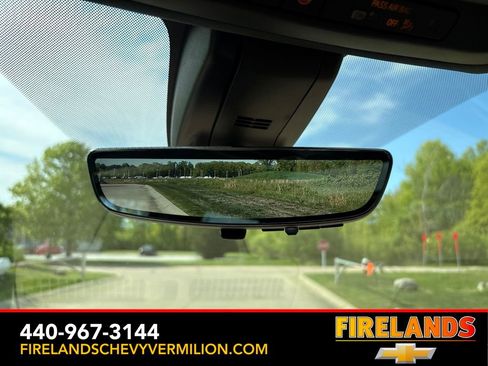 Used 2021 Chevrolet Tahoe Premier w/ Premium Package AWD/4WD image 5