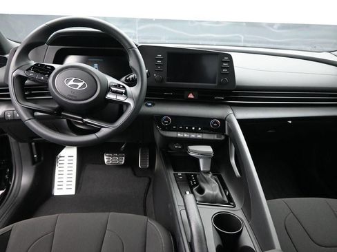 New 2026 Hyundai Elantra Sport FWD image 10