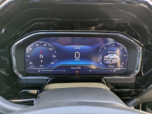 New 2025 Chevrolet Silverado 1500 RST image 28