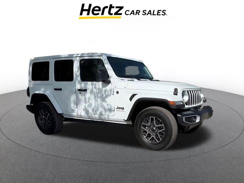 Used 2025 Jeep Wrangler Unlimited Sahara AWD/4WD image 1