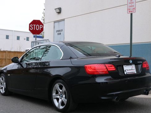 Used 2011 BMW 335i Convertible image 6