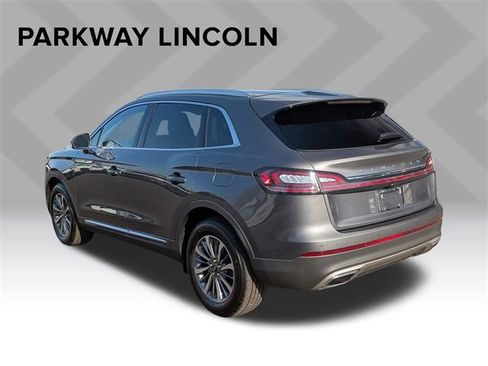 Certified 2023 Lincoln Nautilus AWD w/ Premium Package image 7