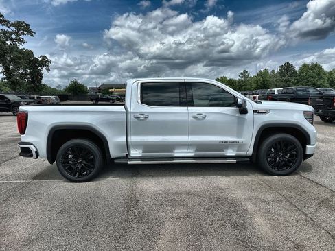 New 2026 GMC Sierra 1500 Denali AWD/4WD image 10