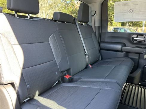 New 2026 Chevrolet Silverado 2500 Custom w/ Custom Value Package image 31