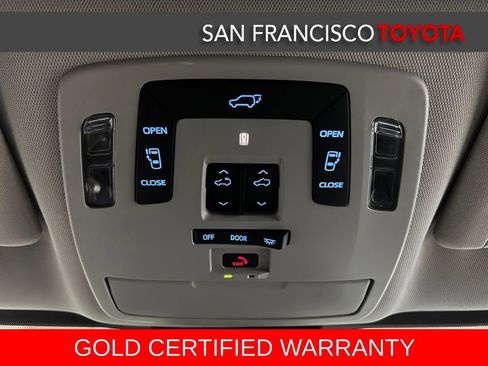 Certified 2021 Toyota Sienna Limited image 35
