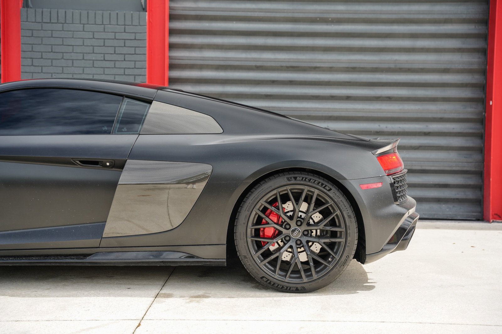 Used 2020 Audi R8 V10 AWD/4WD image 3