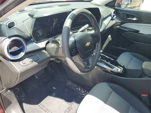 Used 2024 Chevrolet Trax LT image 20