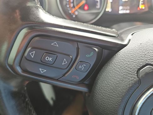 Used 2020 Jeep Gladiator Sport w/ Quick Order Package 24S AWD/4WD image 32