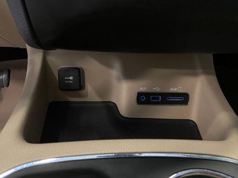 Used 2014 Dodge Durango Citadel w/ Technology Group AWD/4WD image 44
