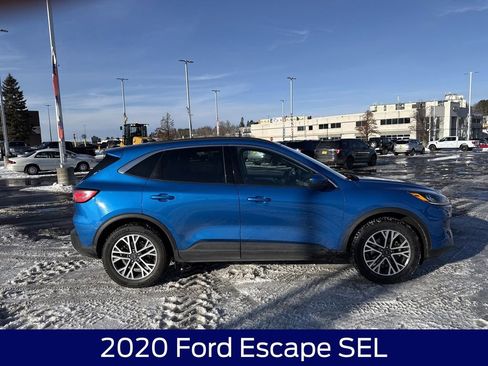 Used 2020 Ford Escape SEL image 6